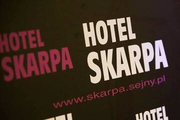 Фото номера Одноместный номер Делюкс Отели типа «постель и завтрак» Hotel Skarpa г. Сейны 8