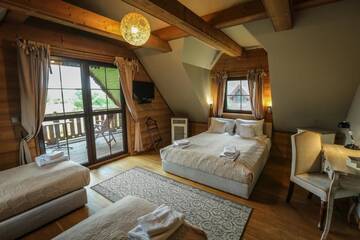 Фотографии Вилла с собственным бассейном Виллы Anahata Siedlisko&Spa г. Сейны (Польша) №89 Фото номера Вилла с собственным бассейном Виллы Anahata Siedlisko&Spa г. Сейны 89